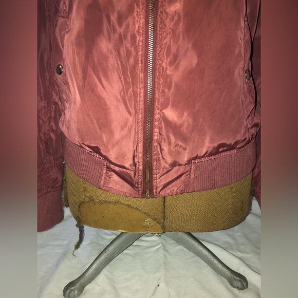 Bomber Jacket - Picture 4 of 9